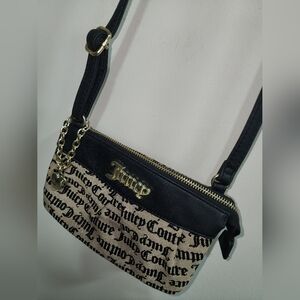 Juicy Couture Crossbody Signature Purse Heart Gold Charm Leather